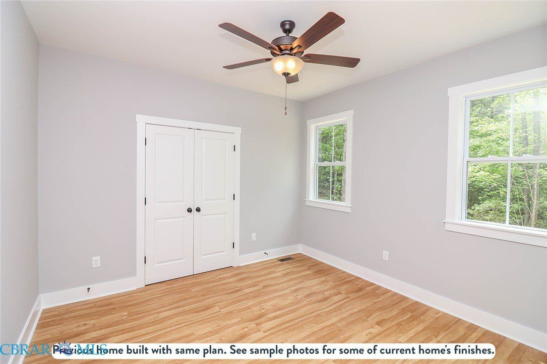 Skys Limit Court. Reedville, VA 22539