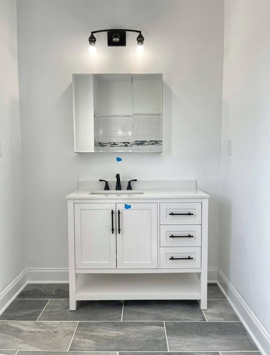 00 Haymakertown Rd. Troutville, VA 24175