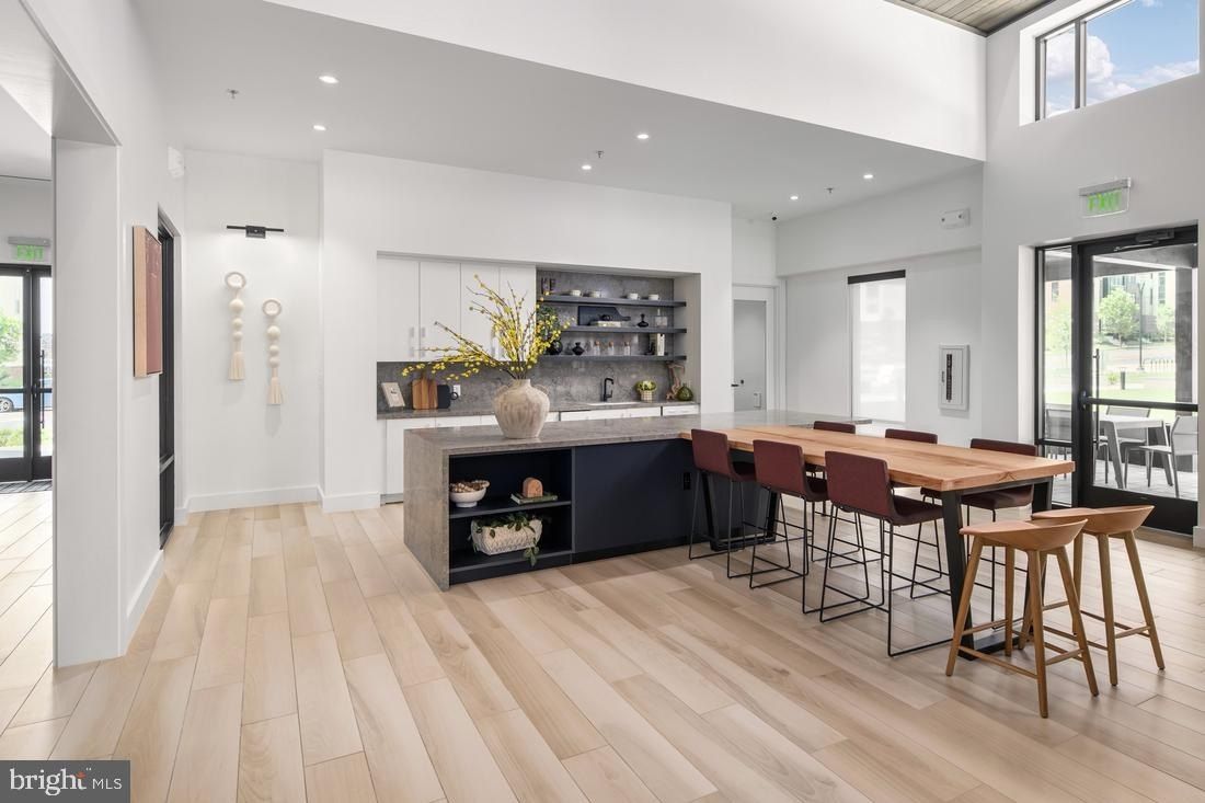 22129 Little Mount Terrace. Ashburn, VA 20148