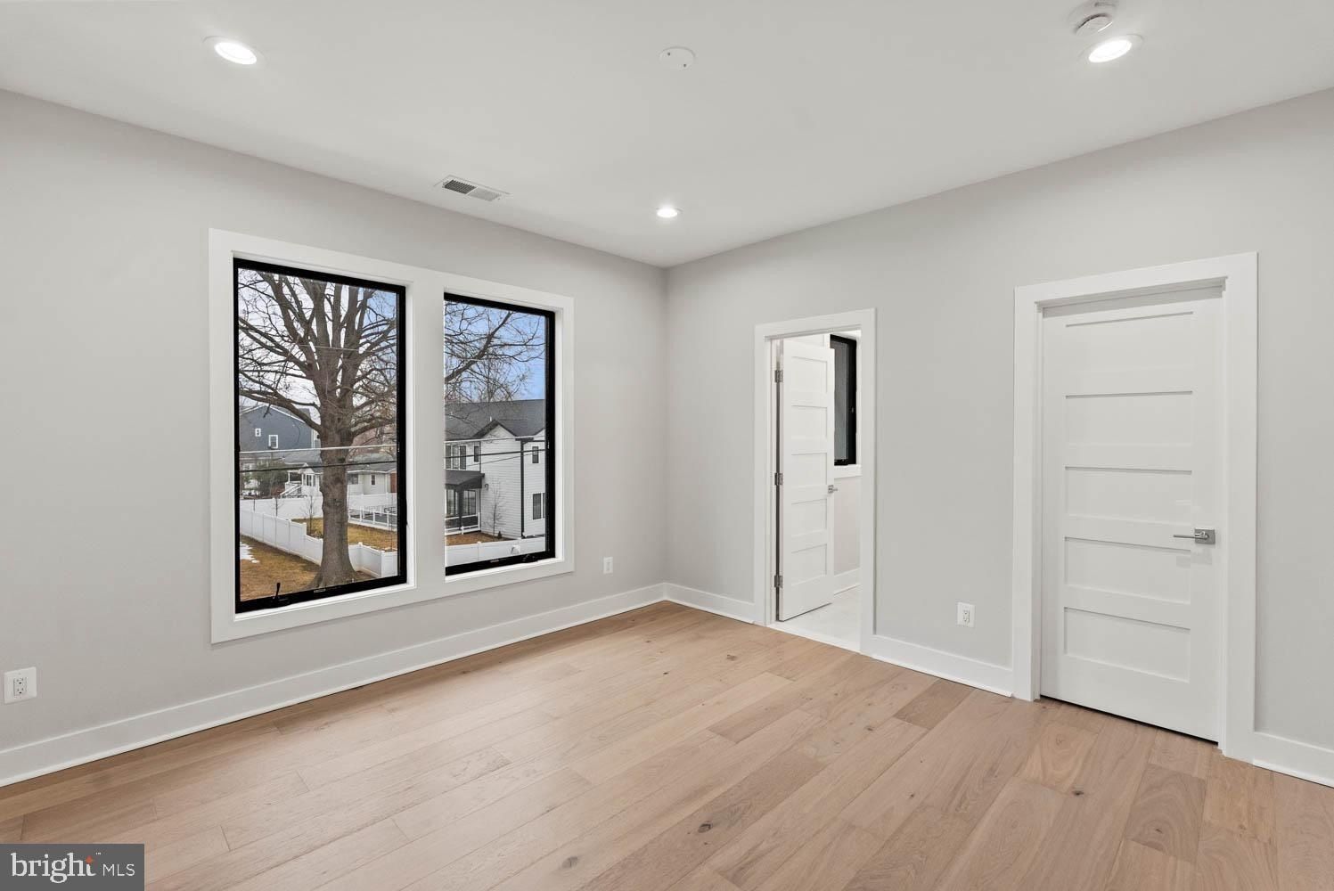 402 Marshall Road Sw. Vienna, VA 22180