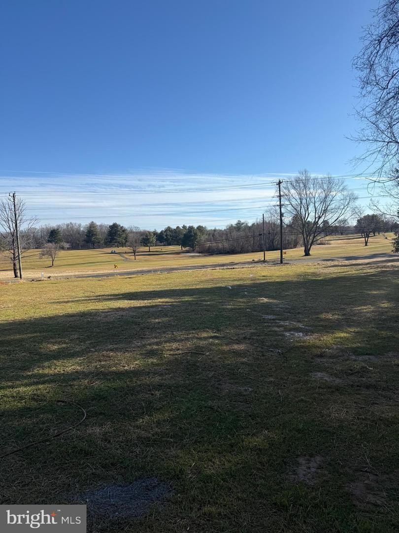 14638 Vint Hill Rd. Nokesville, VA 20181