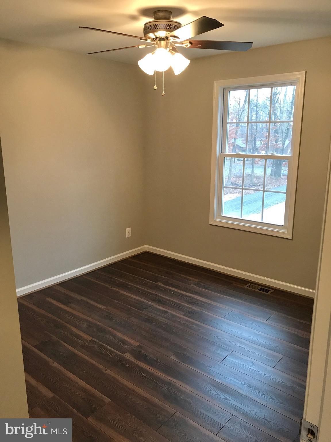 402 Bluebird Way. Front Royal, VA 22630