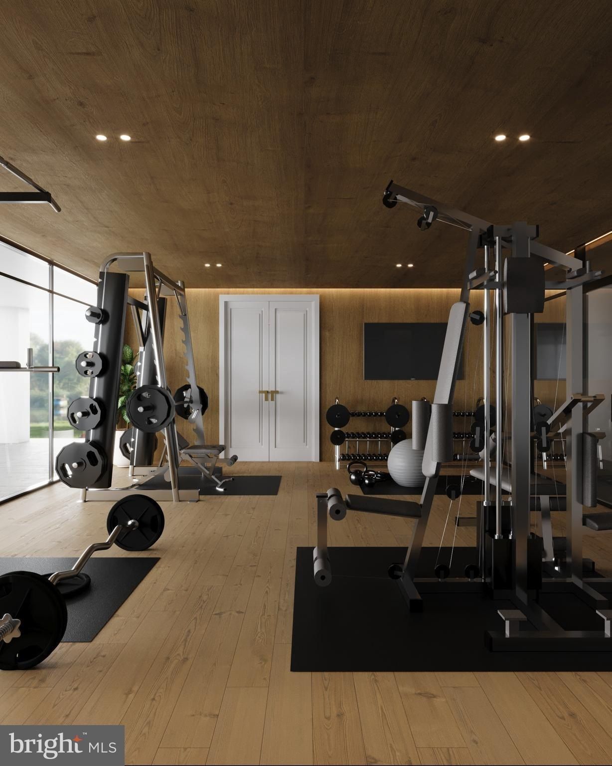 8111 Georgetown Pike. McLean, VA 22102