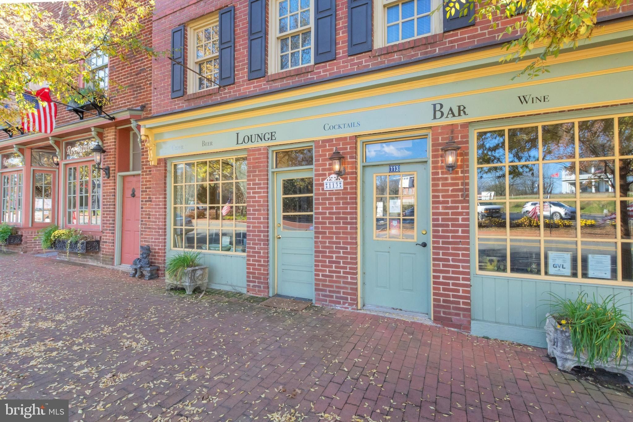 328 East Street. Gordonsville, VA 22942