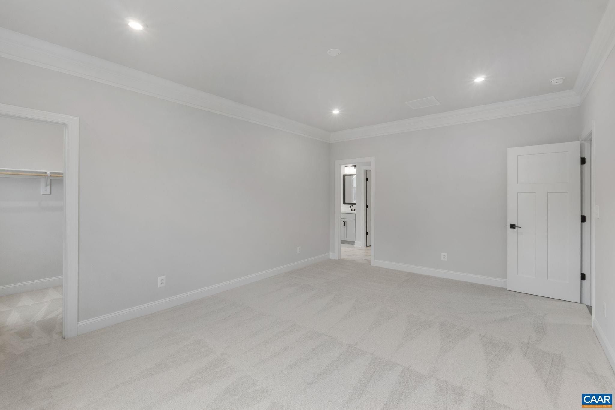 19F Farrow Cove. Charlottesville, VA 22901