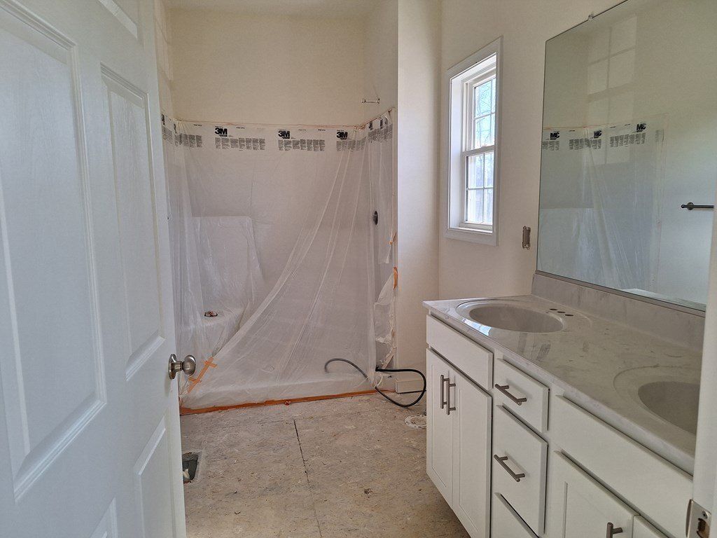 2086 East Courthouse Road. Blackstone, VA 23824