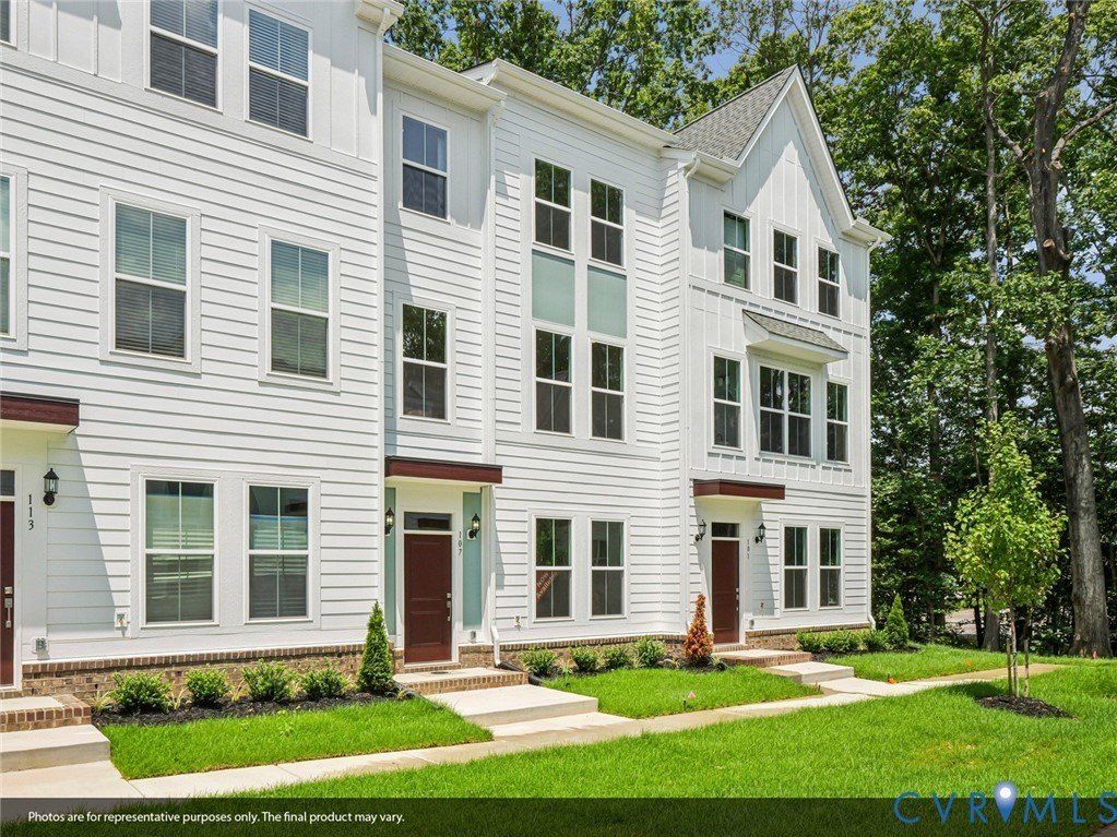 13813 Riverlight Drive. Midlothian, VA 23114