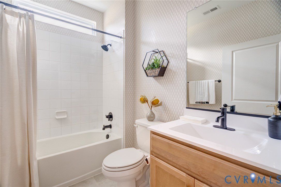 00  Canoe Pointe Loop Unit991. Moseley, VA 23120