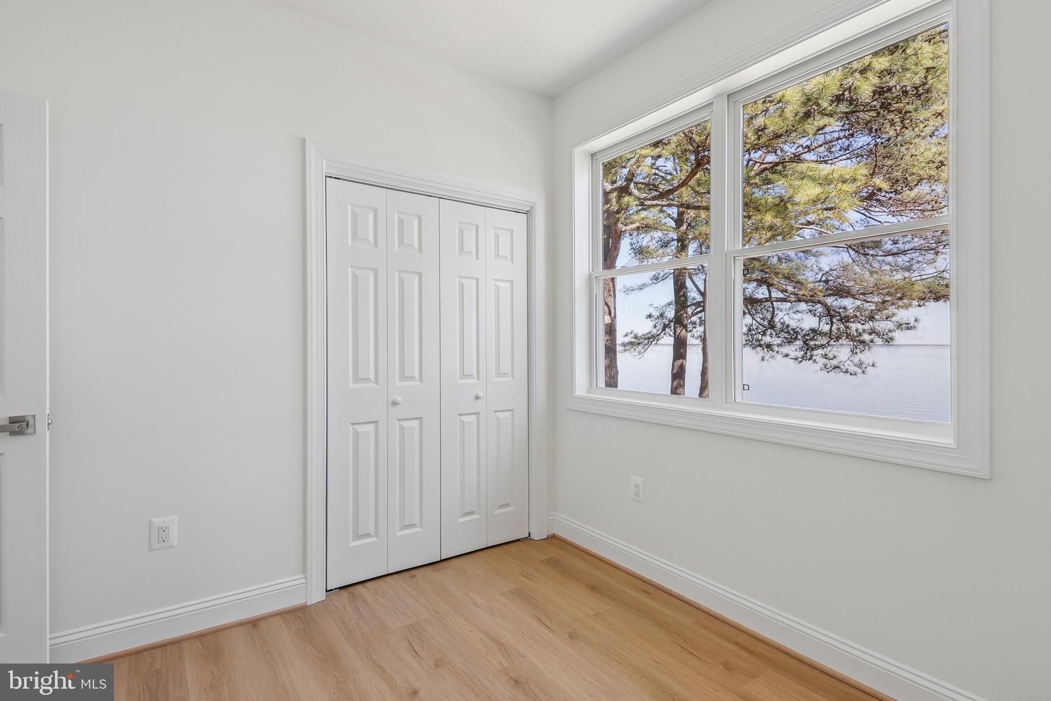 54 Shore Dr. Colonial Beach, VA 22443