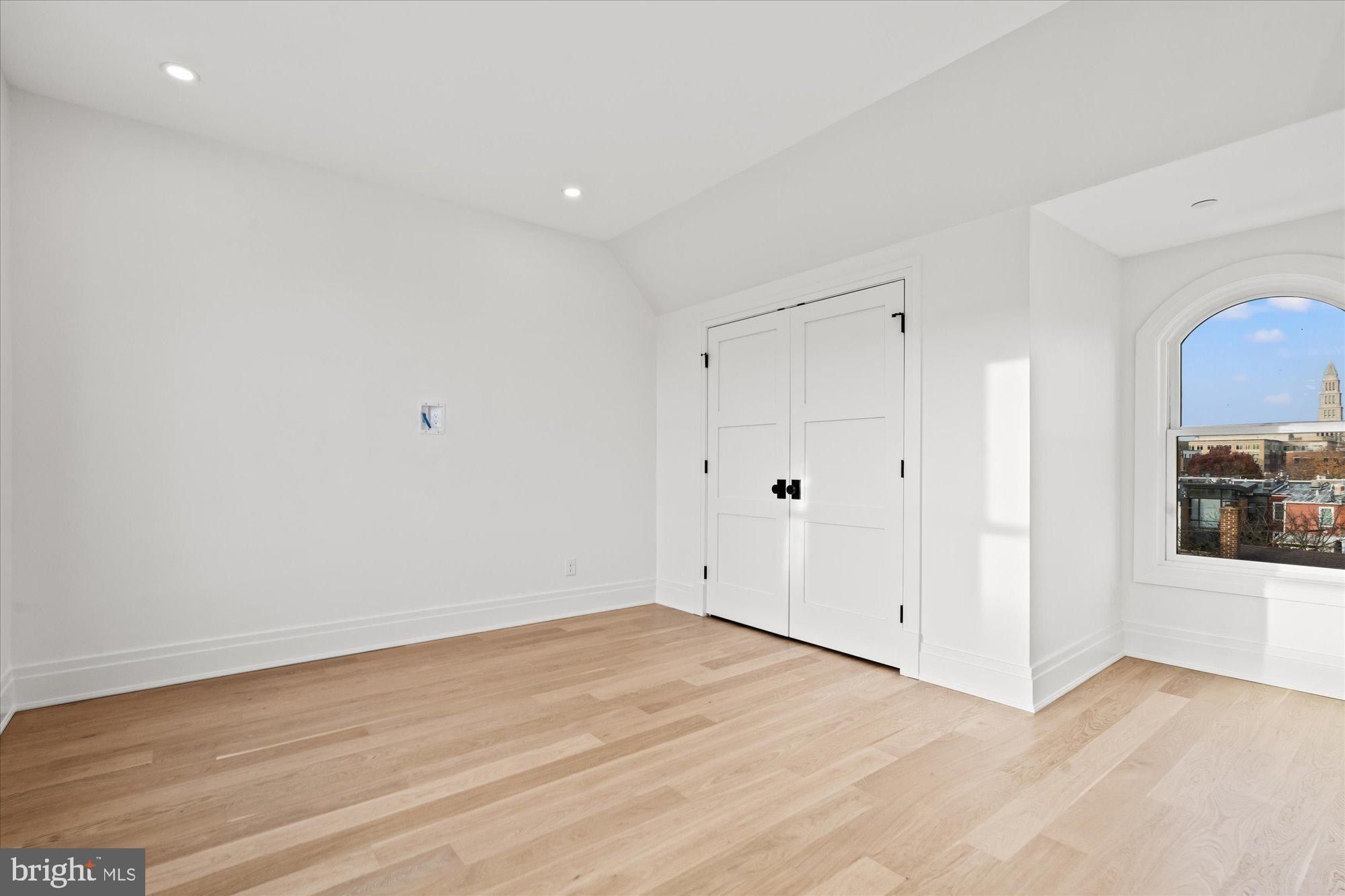 1328 Cameron St. Alexandria, VA 22314