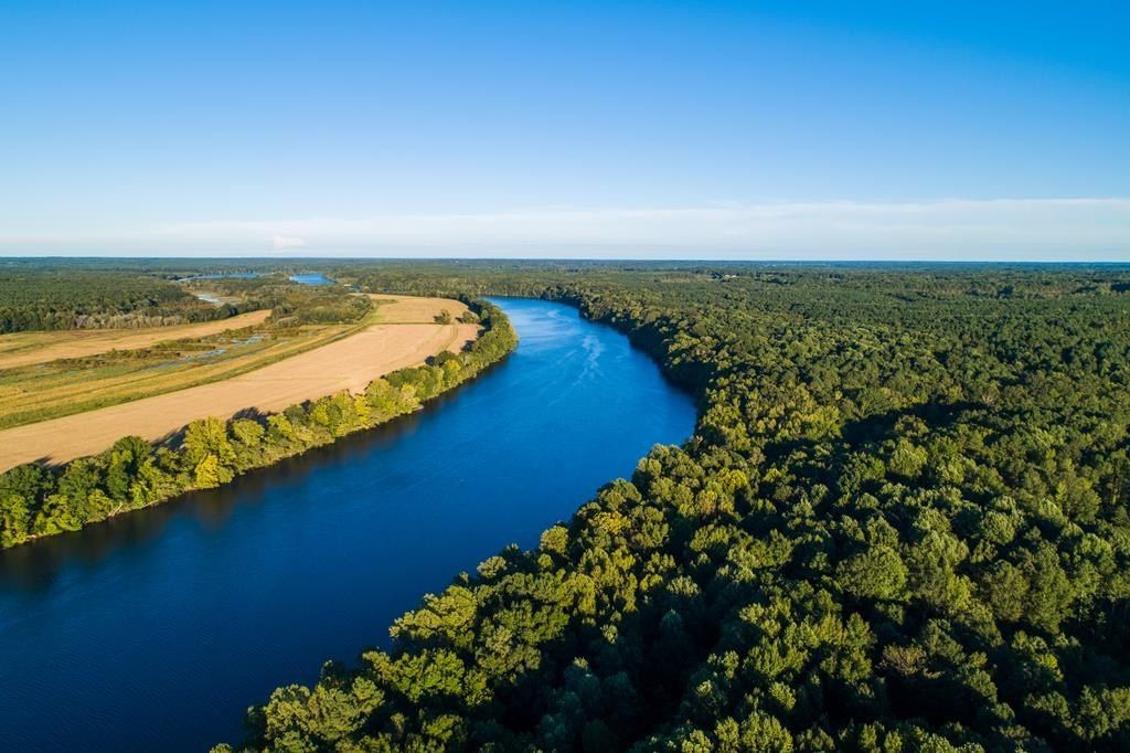 532 Ferry Landing Drive. Boydton, VA 23917