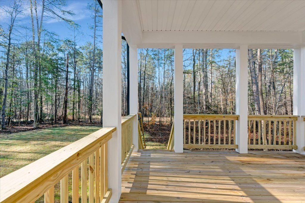 434 Occoneechee Drive. Clarksville, VA 23927