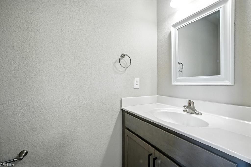 5010 Lacy Court. Suffolk, VA 23434