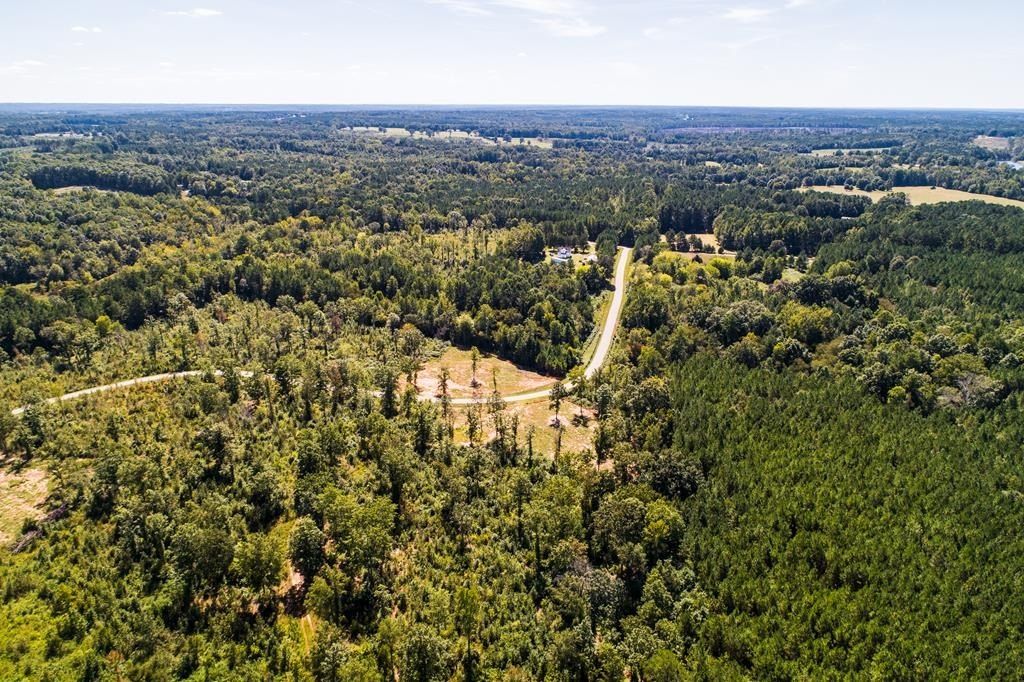 407 Ferry Landing Drive. Boydton, VA 23917