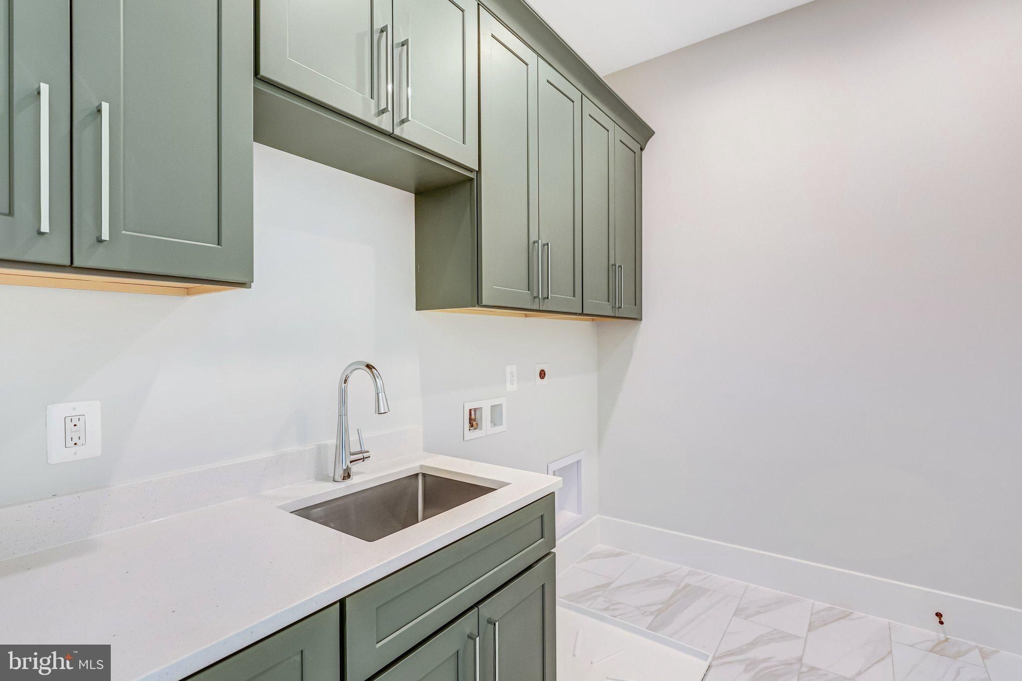 4304 Salina Court. Fairfax, VA 22030