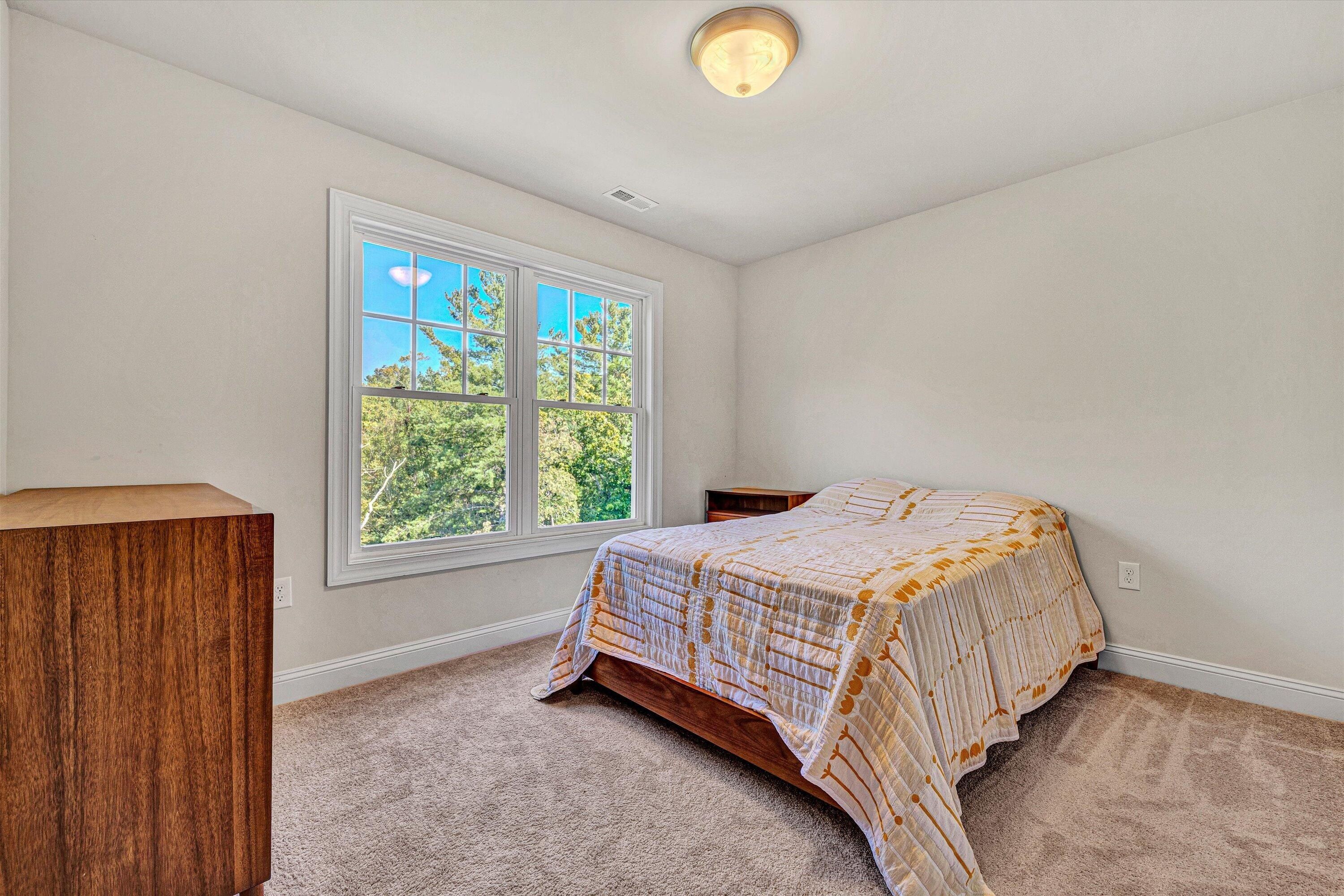 5894 Ivy Park Dr. Roanoke, VA 24018