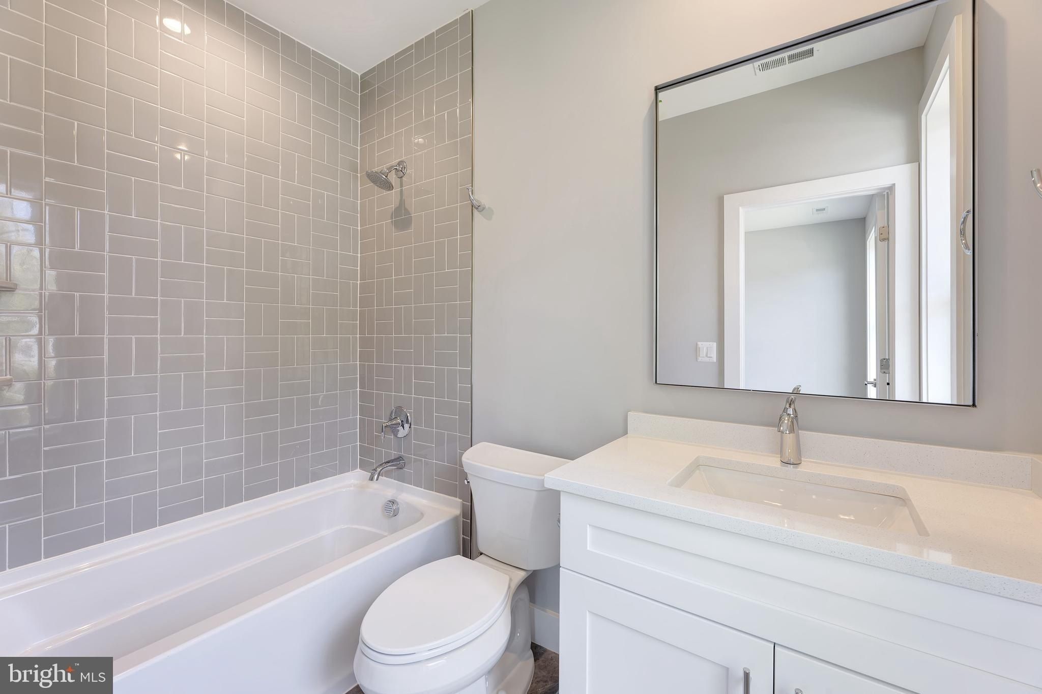 125 Casmar Street Se. Vienna, VA 22180