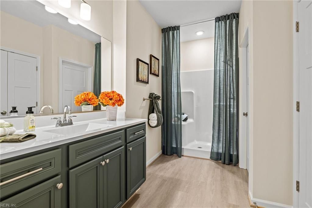 2012 Ashworth Way. Suffolk, VA 23435