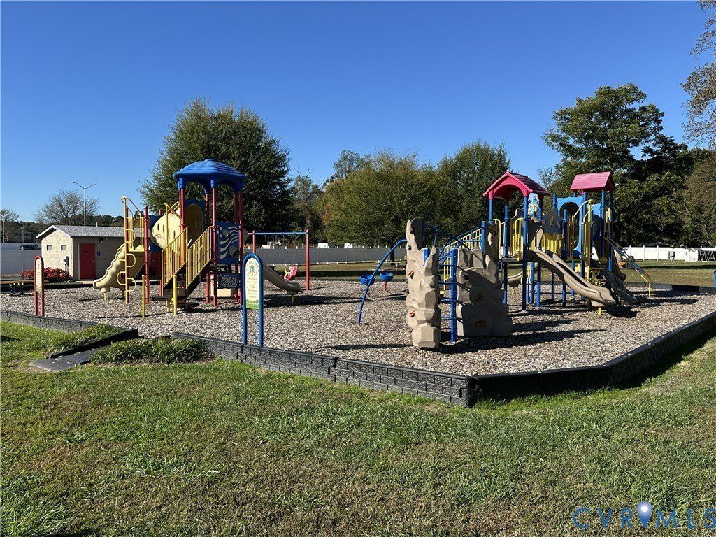 69 Woodland Heights Lot 1 Road. Warsaw, VA 22572