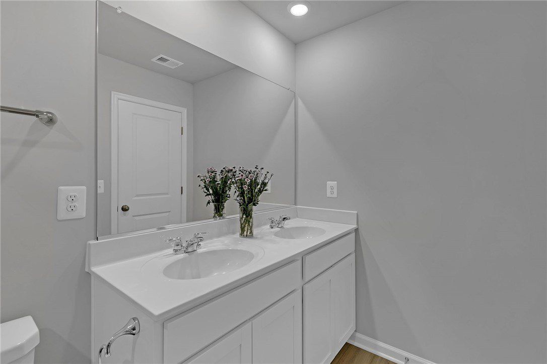 5800  Ginger Dr. Providence Forge, VA 23140