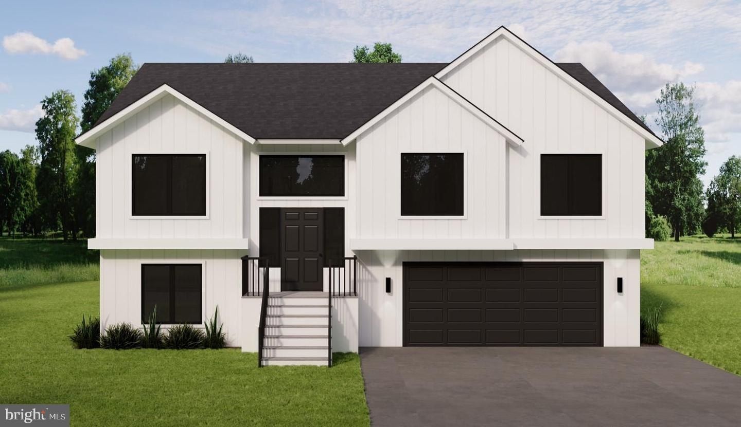 1114 Lakeview Dr. Cross Junction, VA 22625