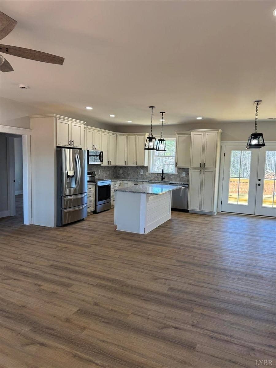 94 Oxford Furnace Road. Lynchburg, VA 24504