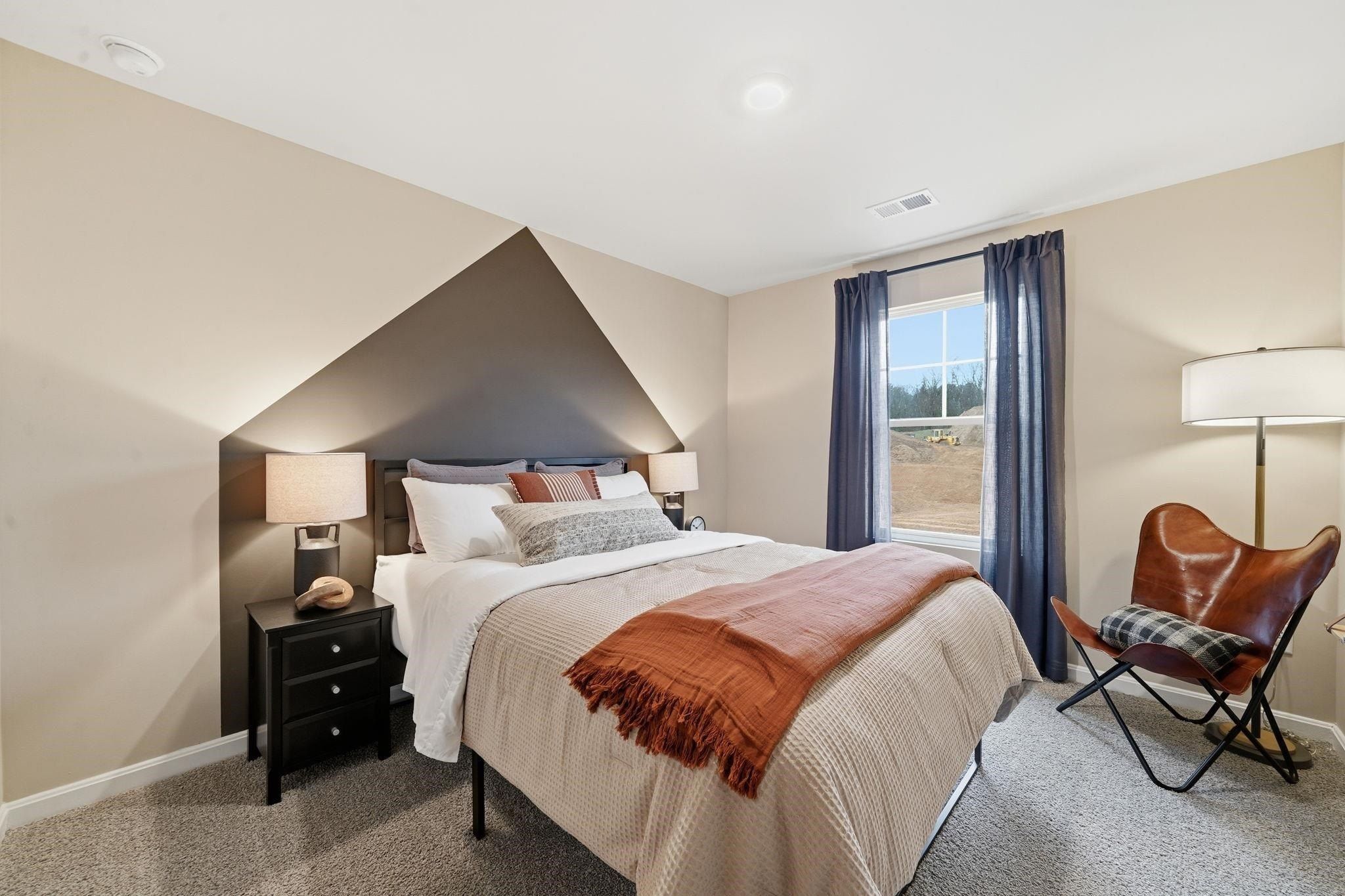 118 Meadow Ridge Way. Staunton, VA 24401