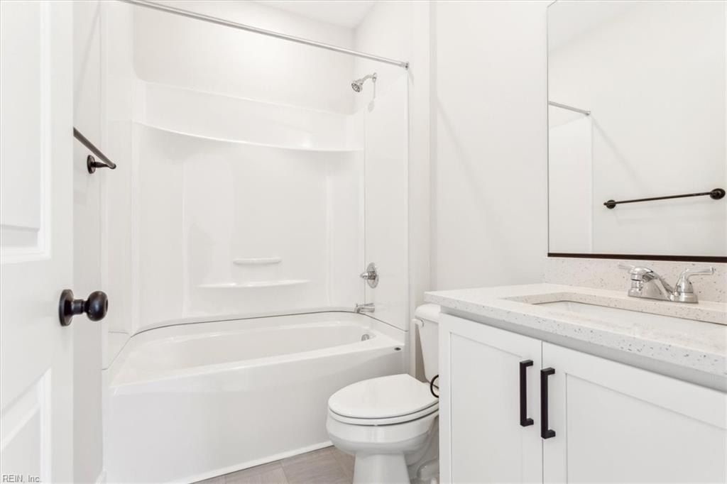 1906 Mccoy Rd. Chesapeake, VA 23323