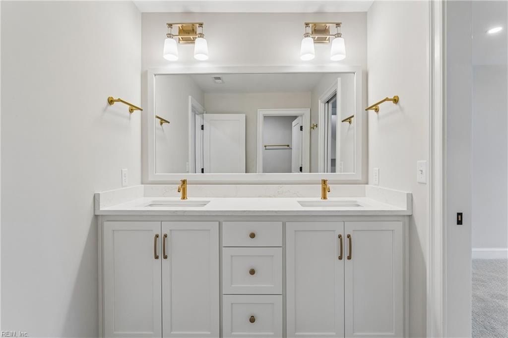 2504 Campbell Close. Williamsburg, VA 23185