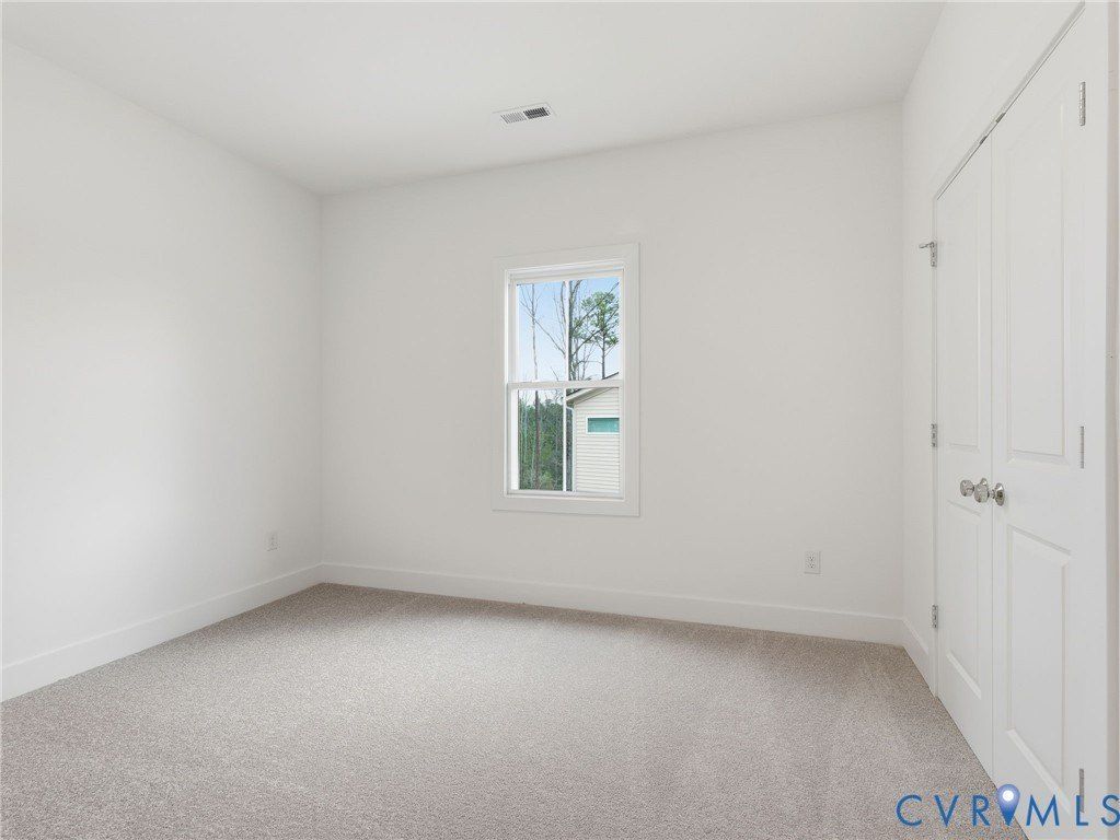 5007 Lake Summer Loop. Moseley, VA 23120