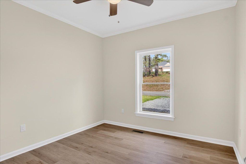 403 Rose Hill Avenue. Clarksville, VA 23927