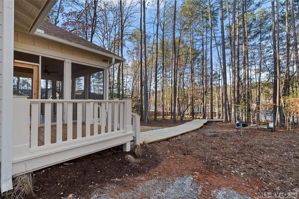 3542 Birdsong Rd. Ebony, VA 23845