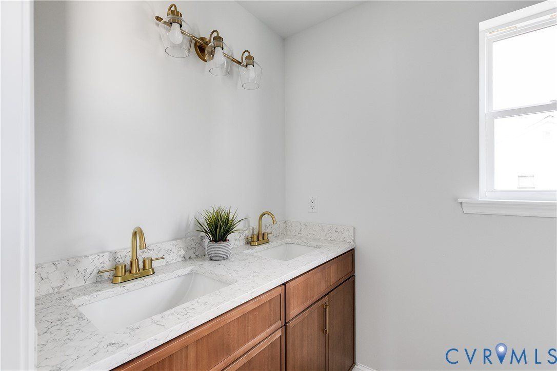 608 Cheatwood Avenue. Richmond, VA 23222