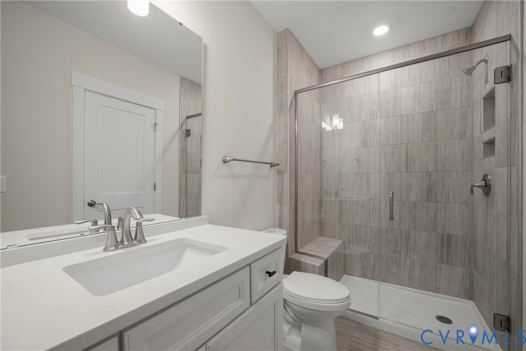 8481 Roden Drive. Mechanicsville, VA 23111