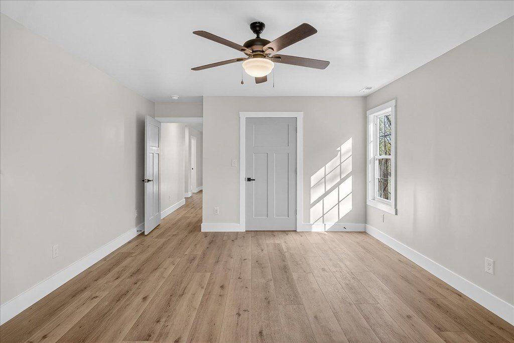 281 Powhatan Road. Clarksville, VA 23927