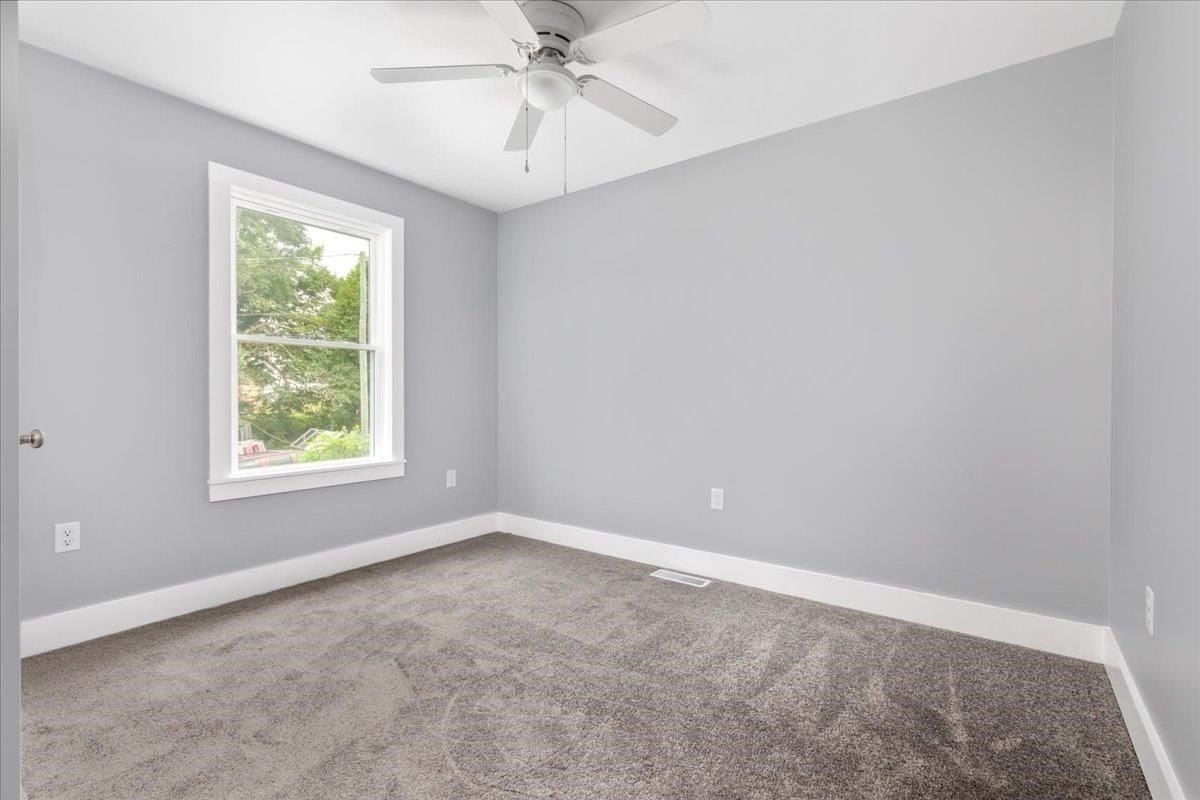 178 Bank St. Mount Jackson, VA 22842