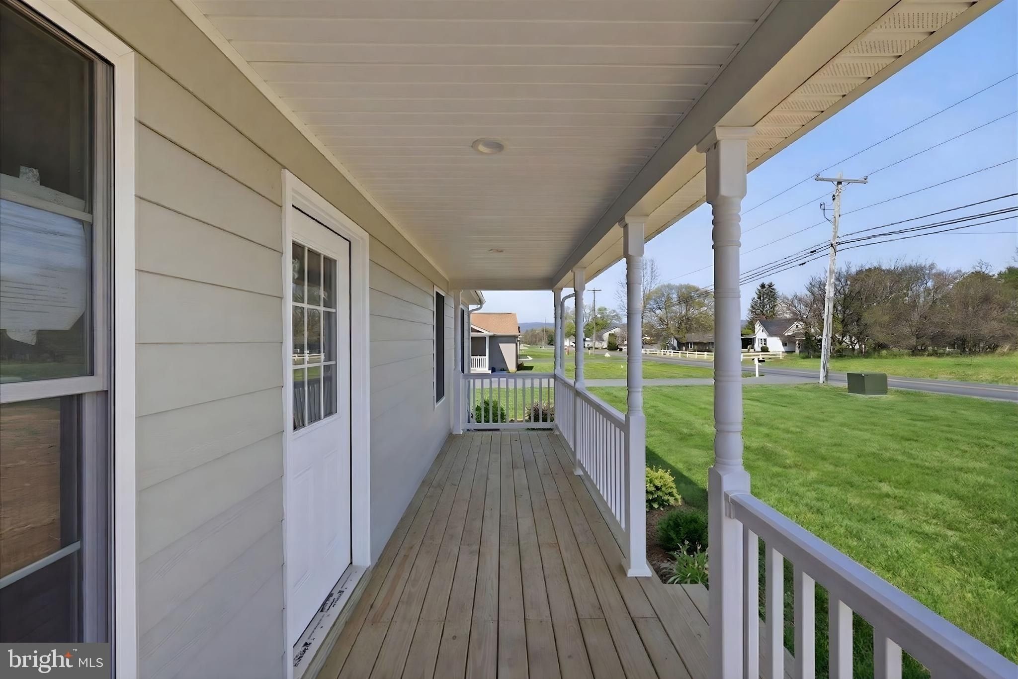 178 Reservoir Ave. Luray, VA 22835