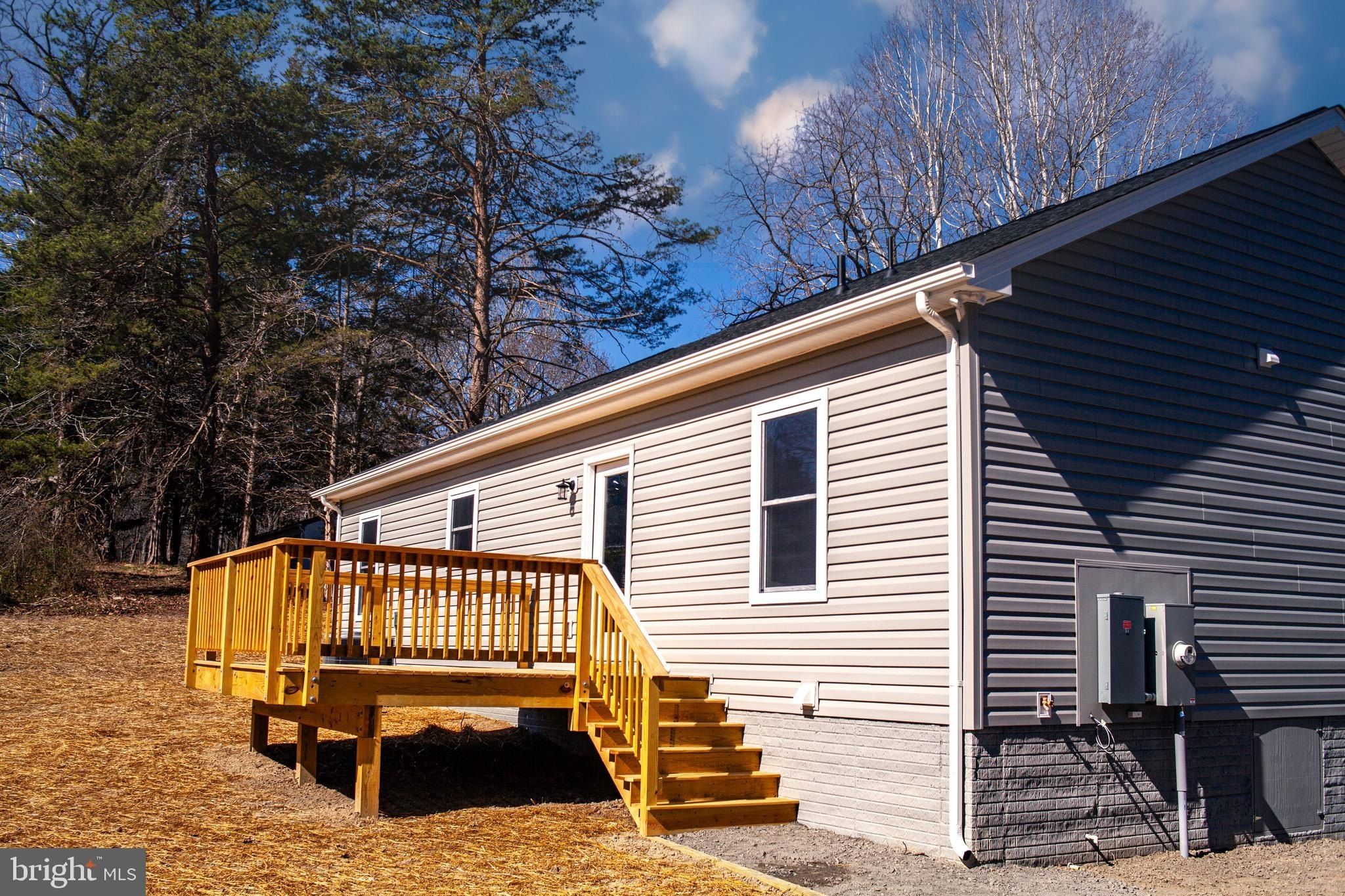 264 Dogwood Dr. Louisa, VA 23093