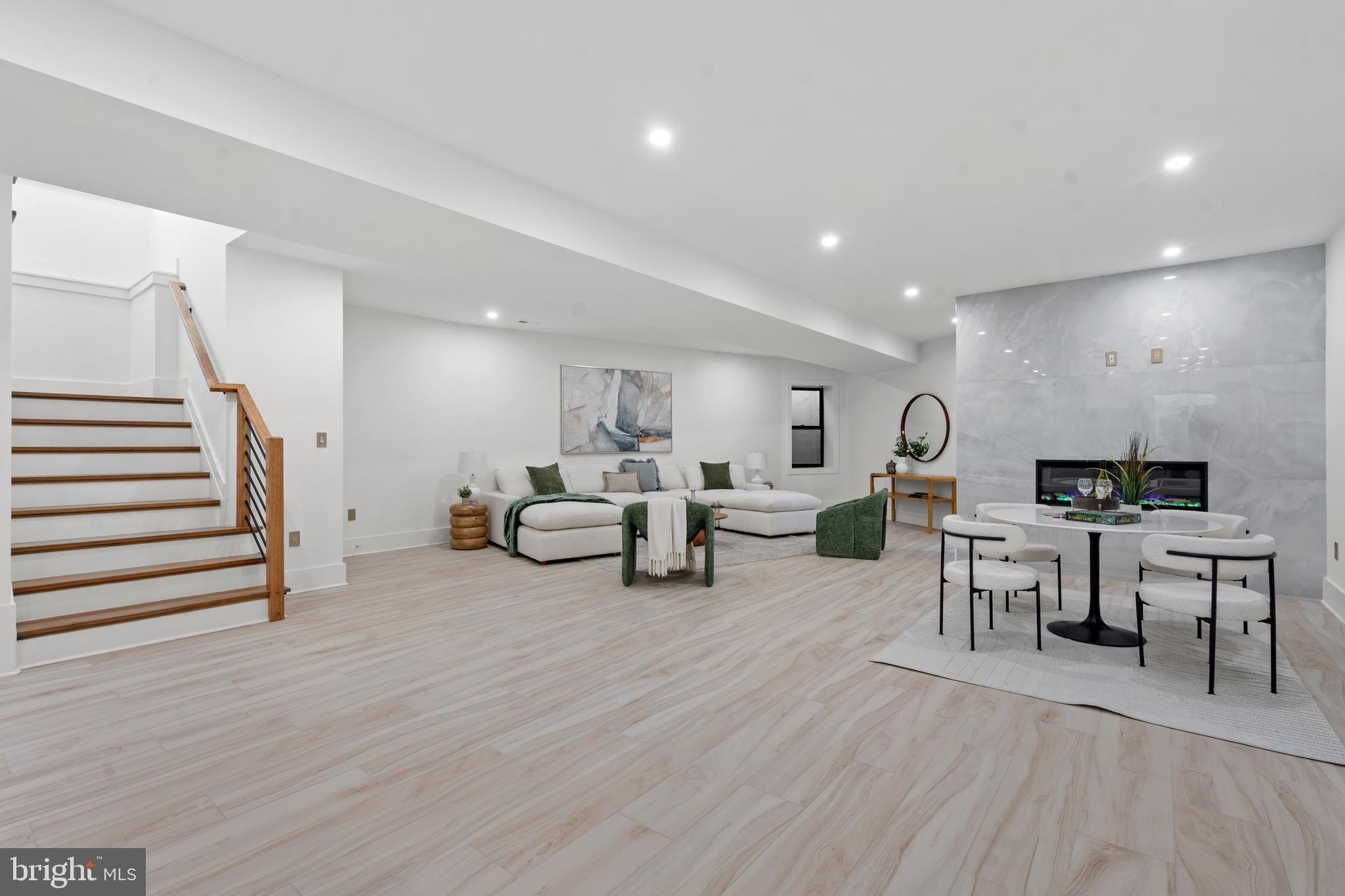 2520 5Th Street S. Arlington, VA 22204