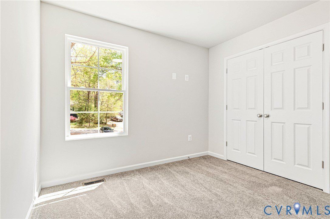 93 Albertson Court. Ruther Glen, VA 22546