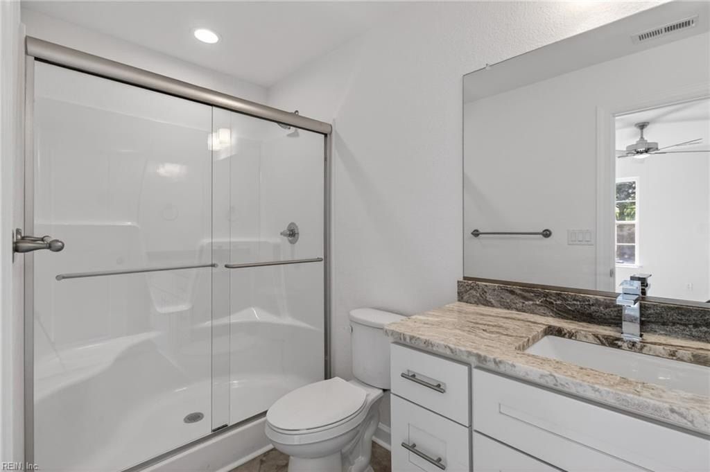 126 N Palm Avenue. Virginia Beach, VA 23452