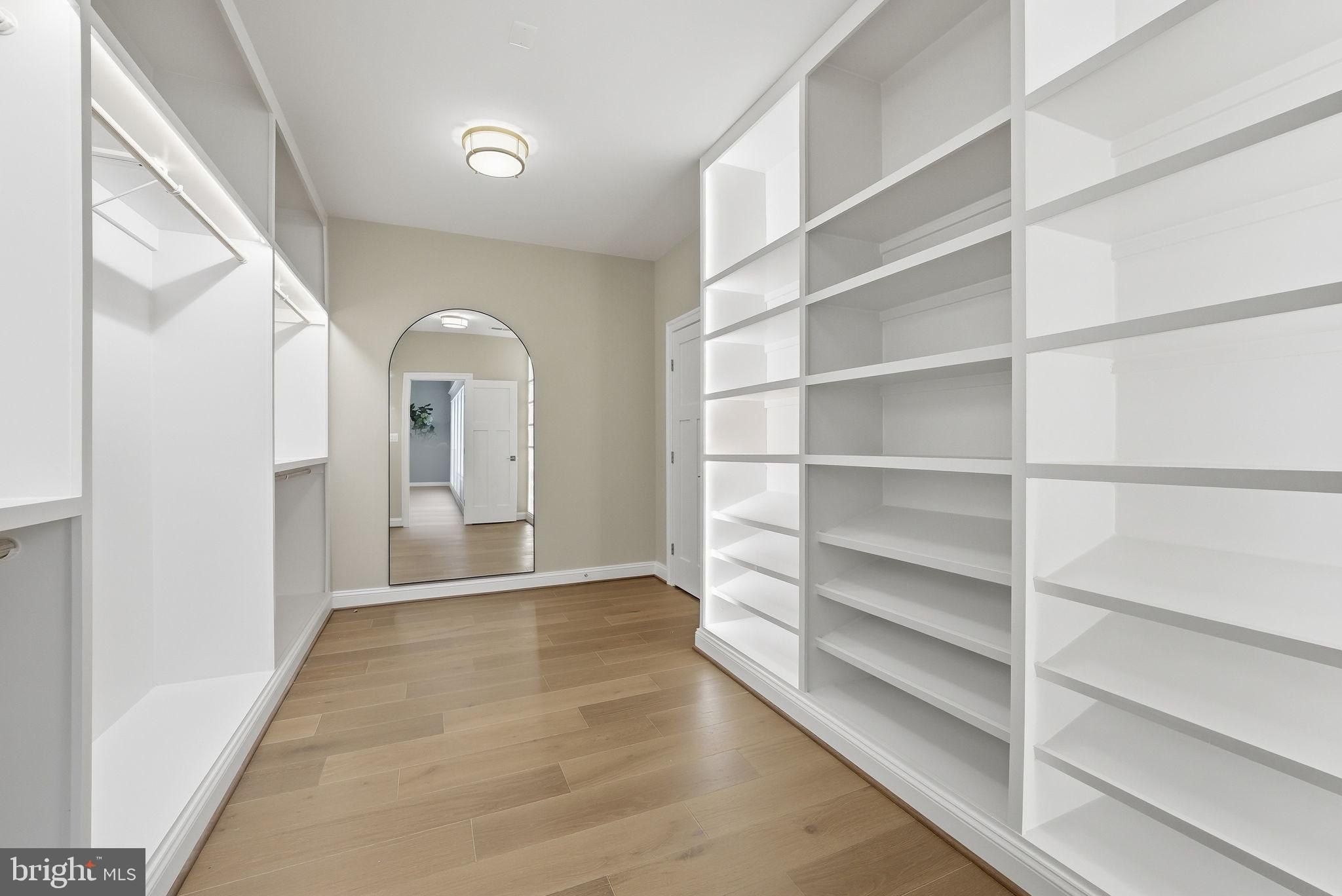 439 Lewis Street Nw. Vienna, VA 22180