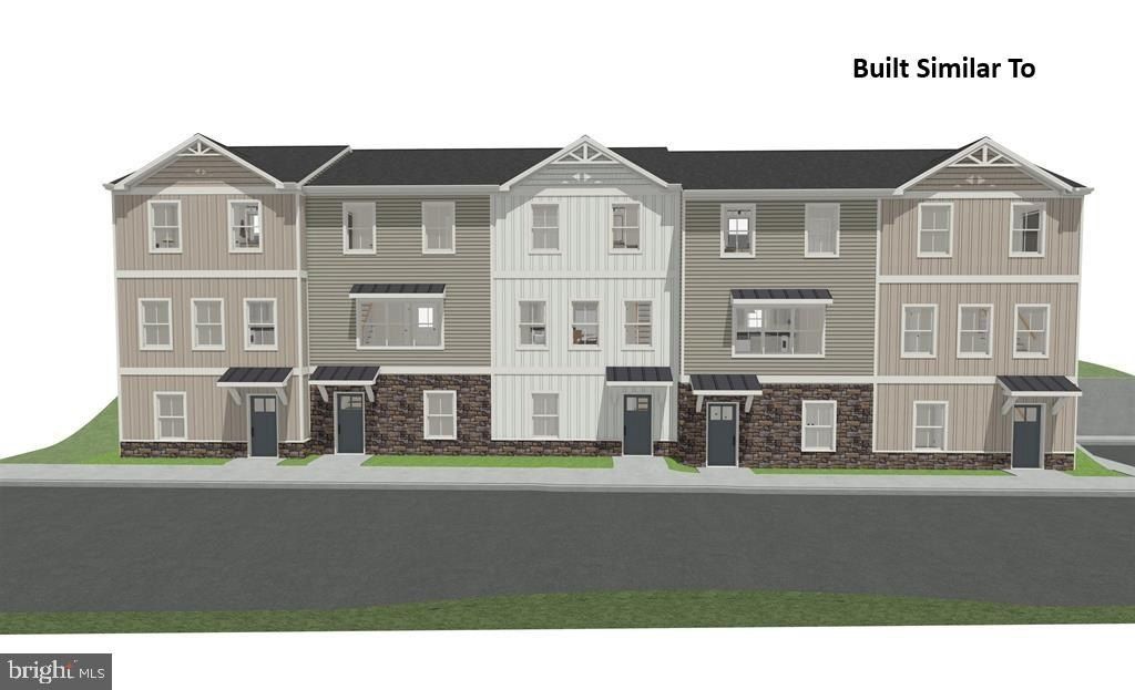 105 Willowstone Court. Harrisonburg, VA 22801