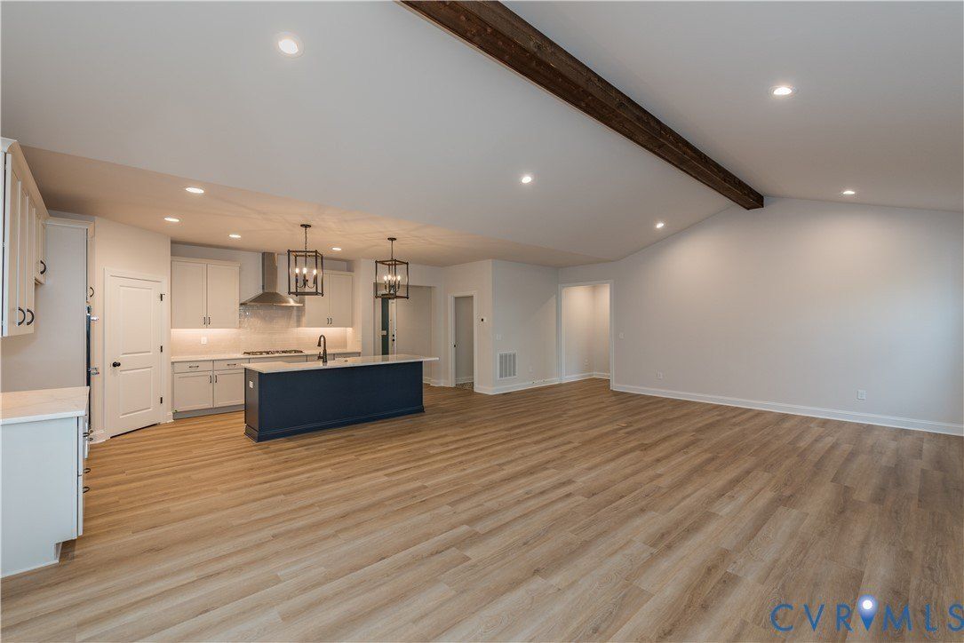 16819 Creek Parke Drive. Moseley, VA 23120