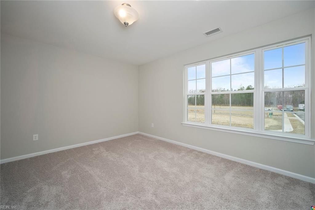 5112 Annapolis Drive. Chesapeake, VA 23321