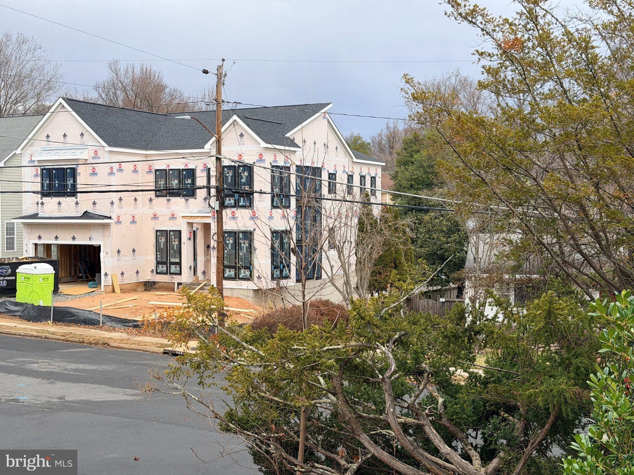 1110 Hillcrest Drive Sw. Vienna, VA 22180