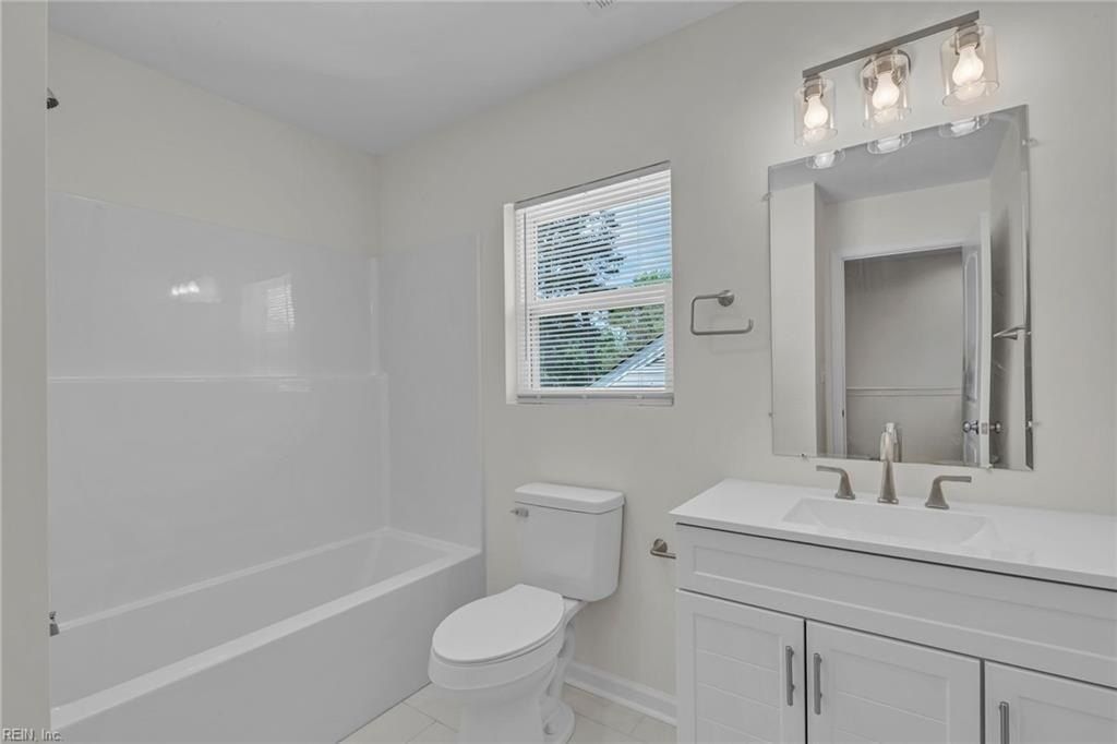 9318 Old Stage Highway. Smithfield, VA 23430