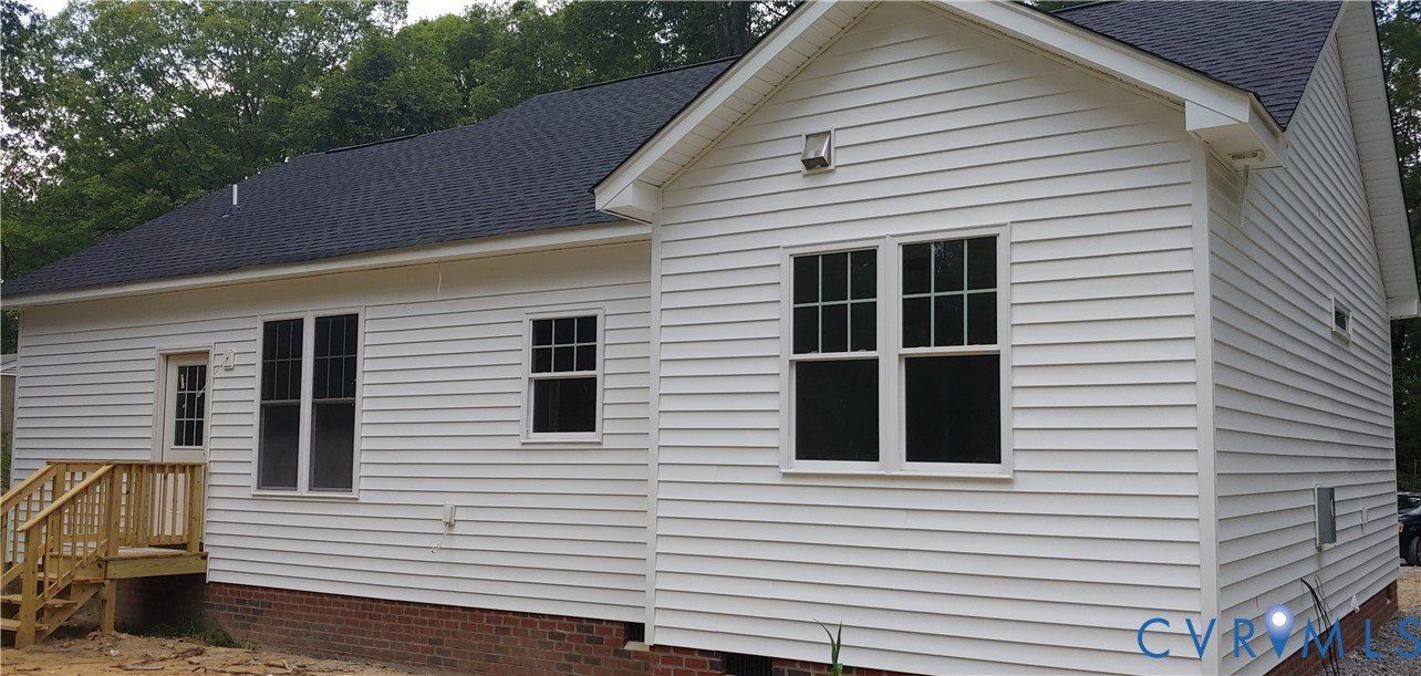 15571 Old Ridge Road. Beaverdam, VA 23015