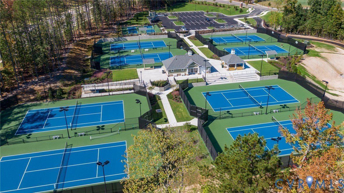 19007 Palisades Ridge. Moseley, VA 23120