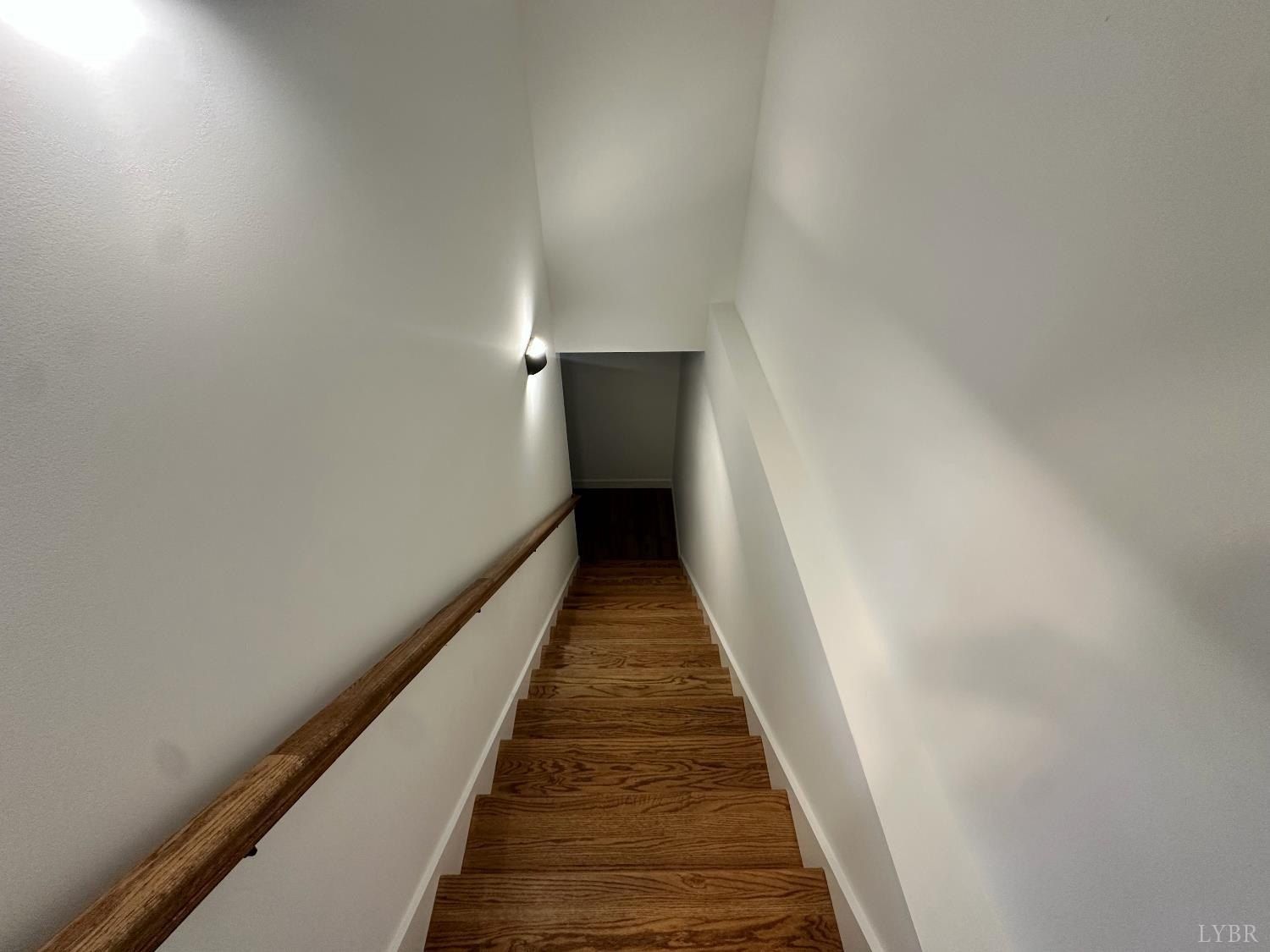 452 Somerset Drive. Appomattox, VA 24522